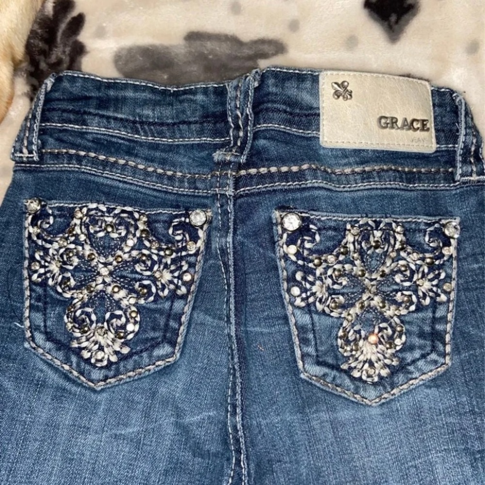 Grace in LA jeans